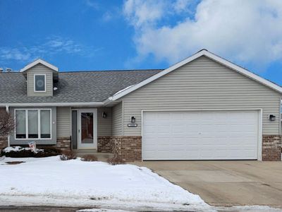1648 White Tail RUN, Hartford, WI, 53027