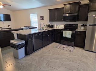 4000 E Razorbill Dr, Siloam Springs, AR 72761