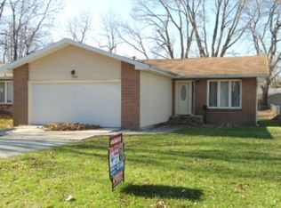 1945 N 31st St, Decatur, IL 62526