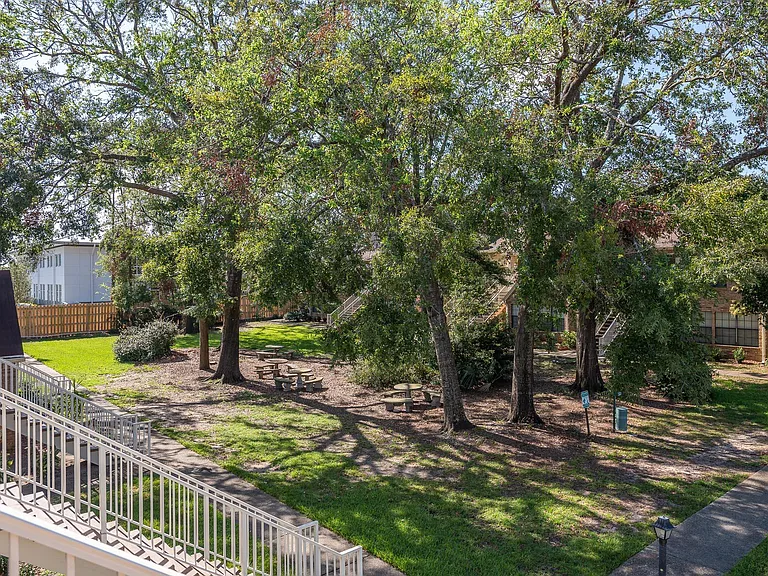 5001 Grande Dr #724 — Photo 24