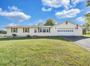 102 Oneal Dr, Vinton, VA 24179