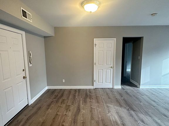 4th image of 1506-1512 N King St #2
