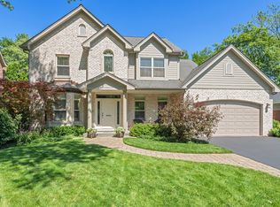 845 Echo Ln, Glenview, IL 60025