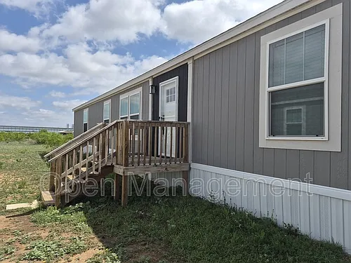 3300 Voight Blvd Photo 1