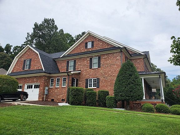 3rd image of 1922 Otter Creek Dr