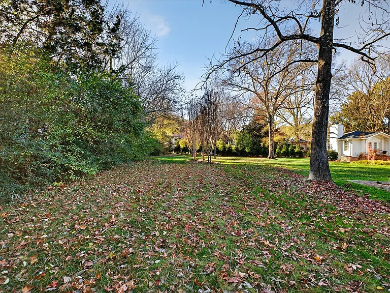 1209 Tyne Blvd — Photo 57