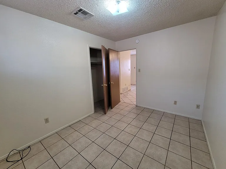 1410 S Espina St #7 — Photo 14