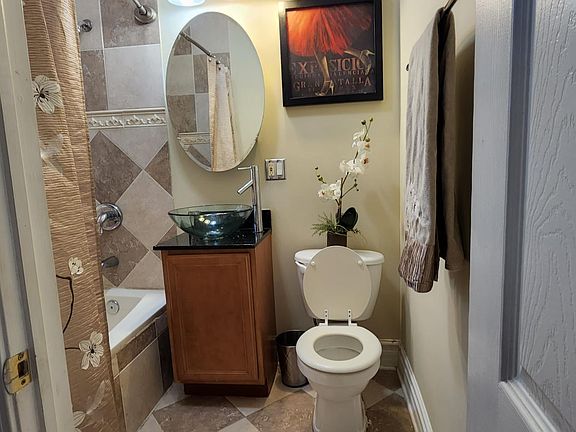 2nd image of 40 N Menard Ave #3