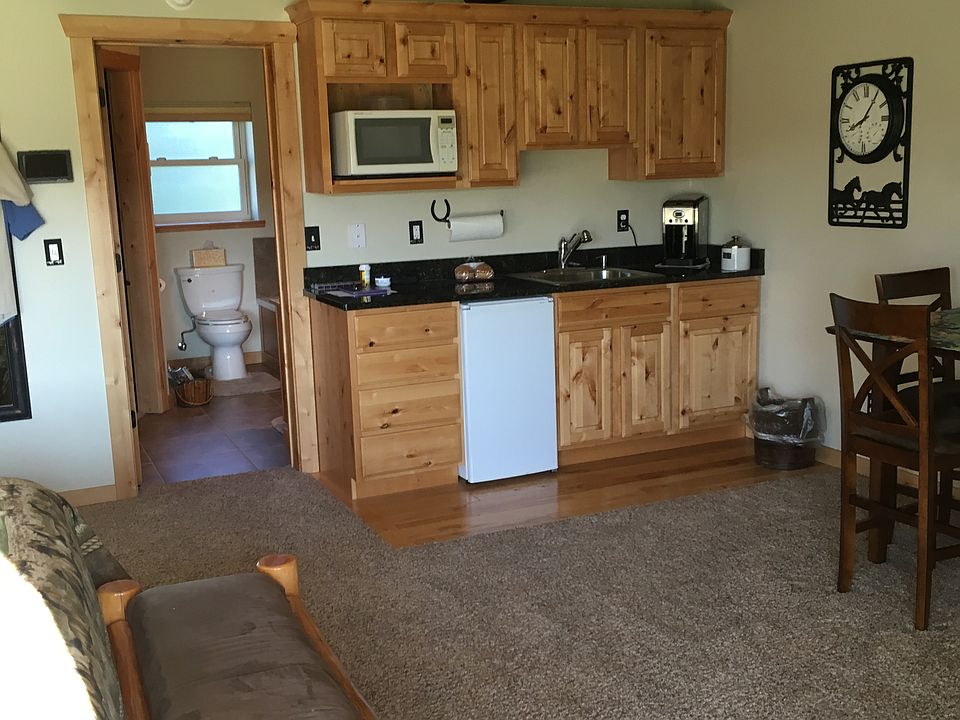 2nd image of 4368 Carlton Creek Rd