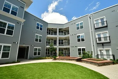 Pathways at Goodrich Place — Photo 3