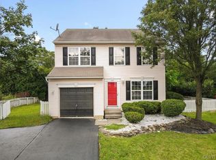 109 Ridgeline Ln, Easton, PA 18045