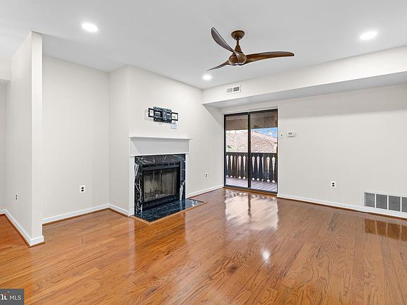3rd image of 427 Shawmont Ave APT C