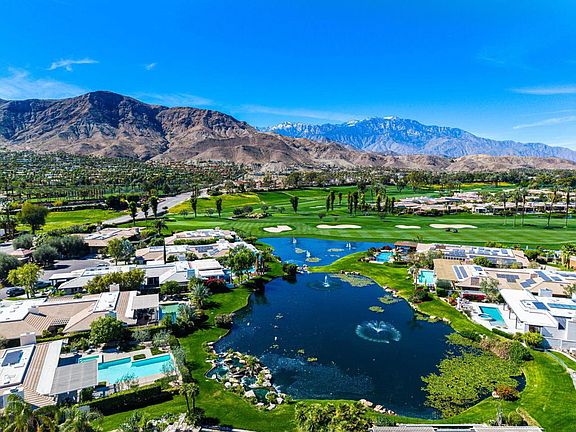 4th image of 44 Fincher Way