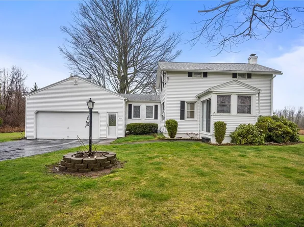 602 Chase Rd, Hilton, NY 14468