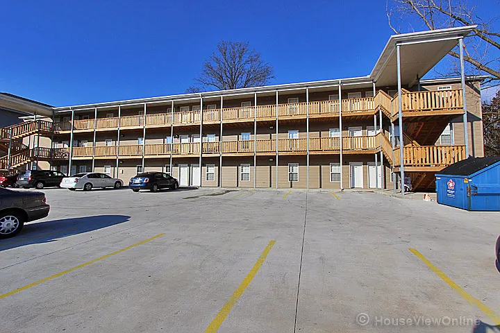 514 Olive St — Photo 1