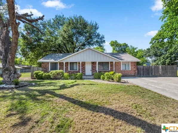 120 Gallagher Rd, McQueeney, TX 78123