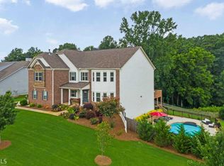 8230 Post Oak Ln, Gainesville, GA 30506