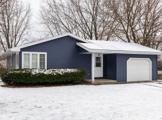 1105 Breckenridge St, Mayville, WI 53050