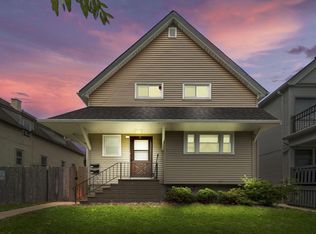 2923 S 15th St, Milwaukee, WI 53215