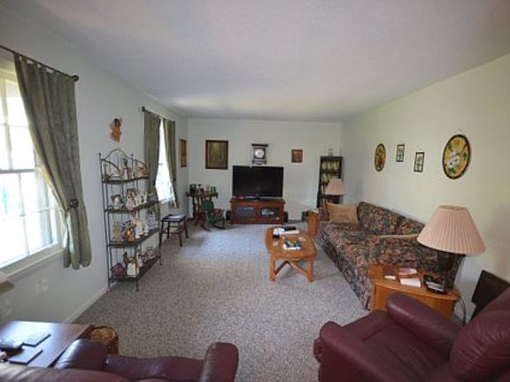 5th image of 311 Peach Blossom Ct