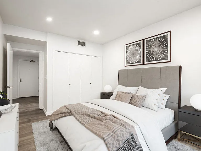 Eagle Gate Apartments — Photo 11