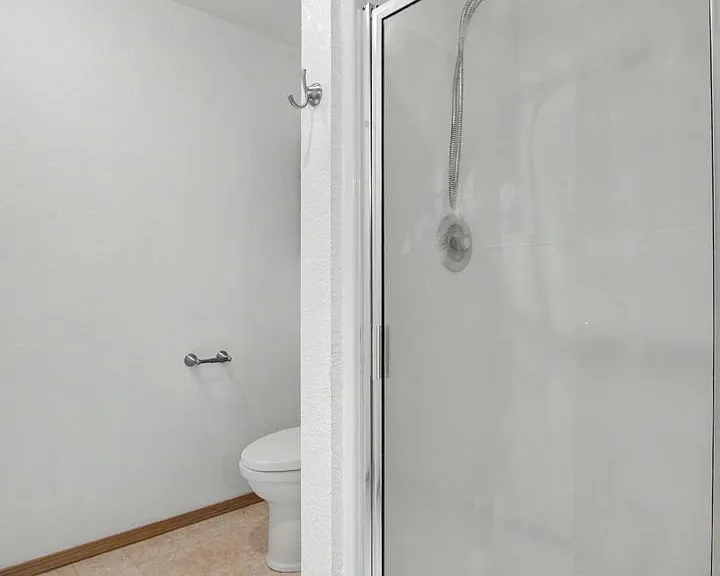 22530 Bluewater Dr SE — Photo 8