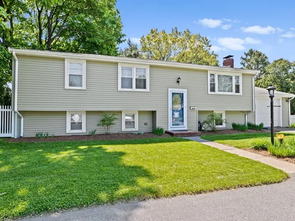 11 Ericson Rd, Weymouth, MA 02188
