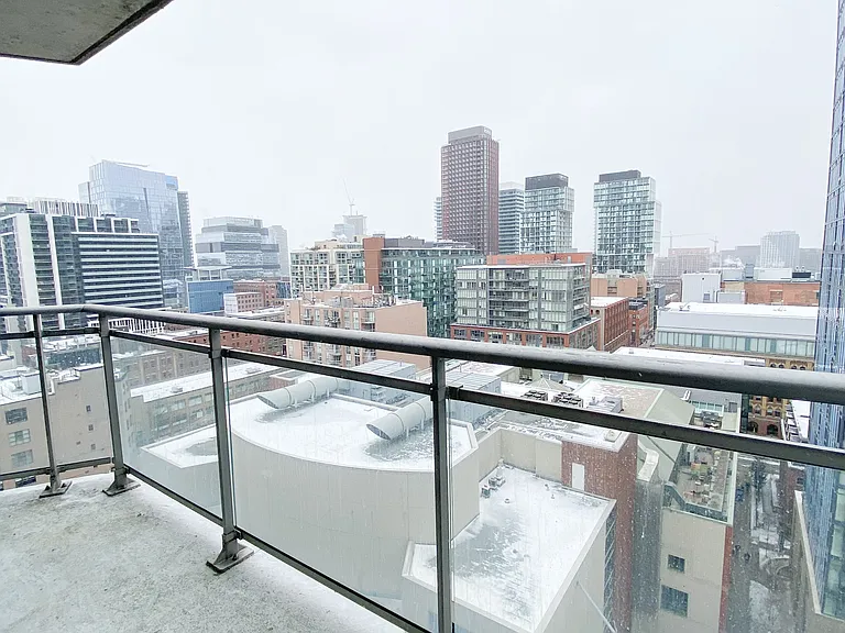 255 Richmond St E #1504 — Photo 17