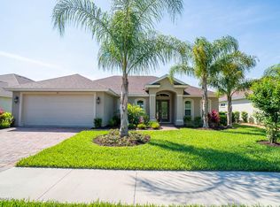 26 Arena Lake Dr, Palm Coast, FL 32137