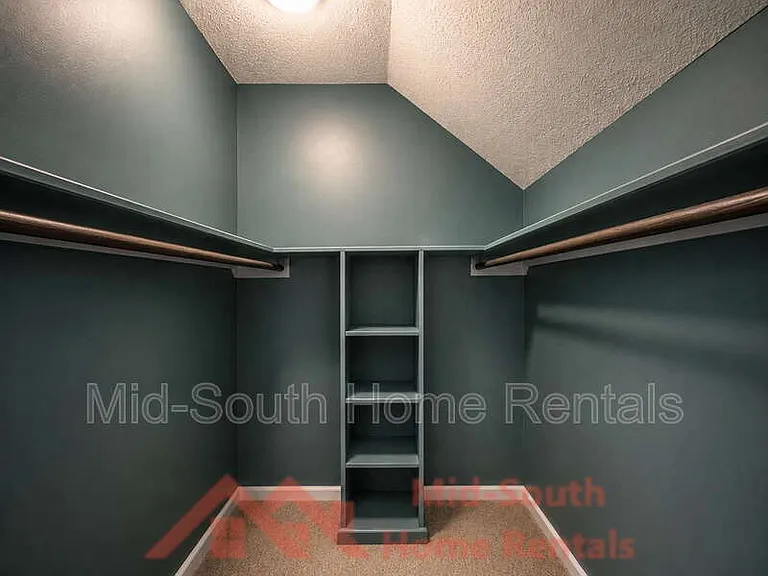 6934 Wynterhall Dr — Photo 15
