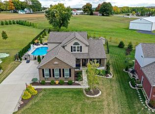 60 N Richards Run Rd, Springboro, OH 45066