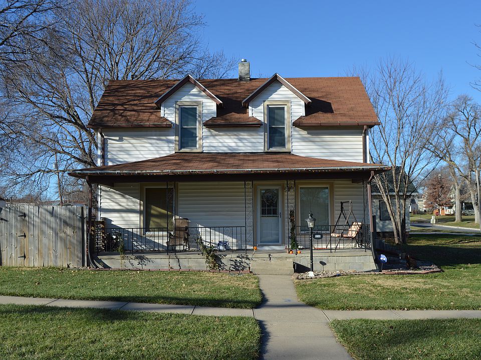 210 1st Ave, Underwood, IA 51576 Zillow