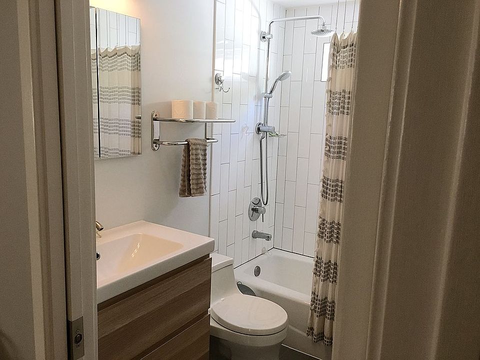 Main bath updated 2016