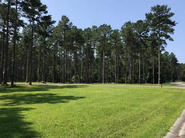 77 Ocracoke Drive, Oriental, NC 28571