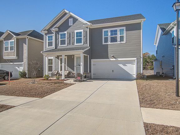 4th image of 135 Winding Grove Ln