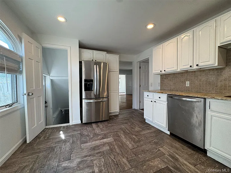 267 Plainfield Ave #1F — Photo 23