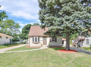 3725 S 47th St, Milwaukee, WI 53220