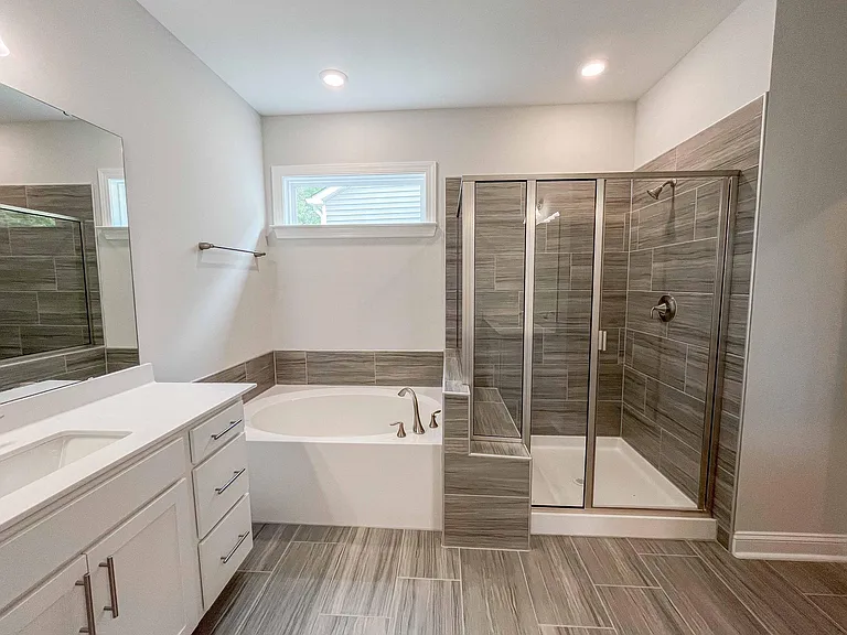 717 Grayson Ridge Ln — Photo 12