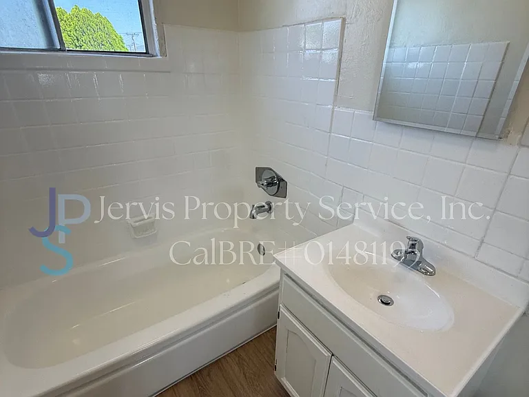 4610 E 52nd Pl #5 — Photo 9