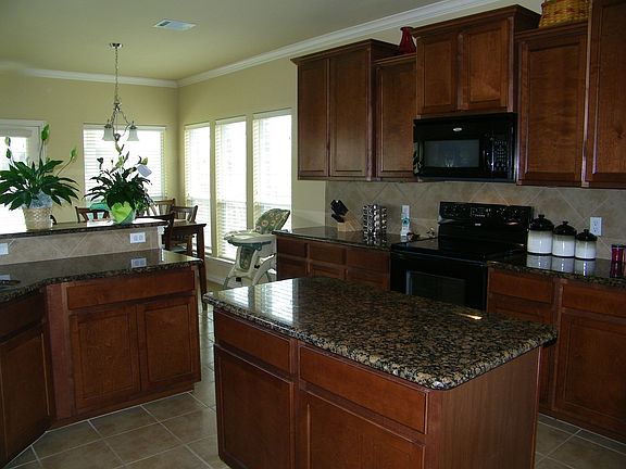 4th image of 1533 Stetson Dr