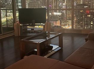 219 Fort York Blvd #3802, Toronto, ON M5V 1B1