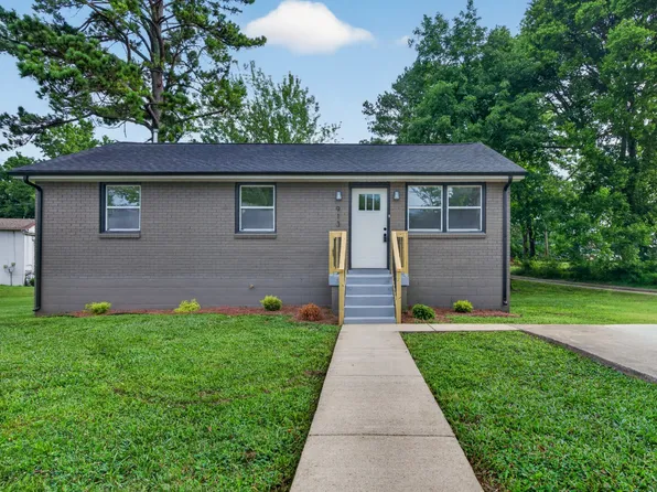 913 Woodland St, Clarksville, TN 37040