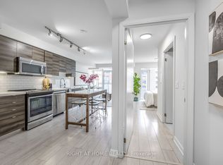 525 Adelaide St W #1622, Toronto, ON M5V 0N7