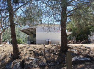 17 Jones St, Bodfish, CA 93205
