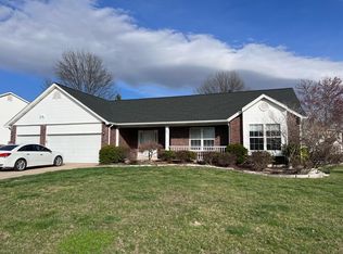 85 Sternwheel Ct, Saint Charles, MO