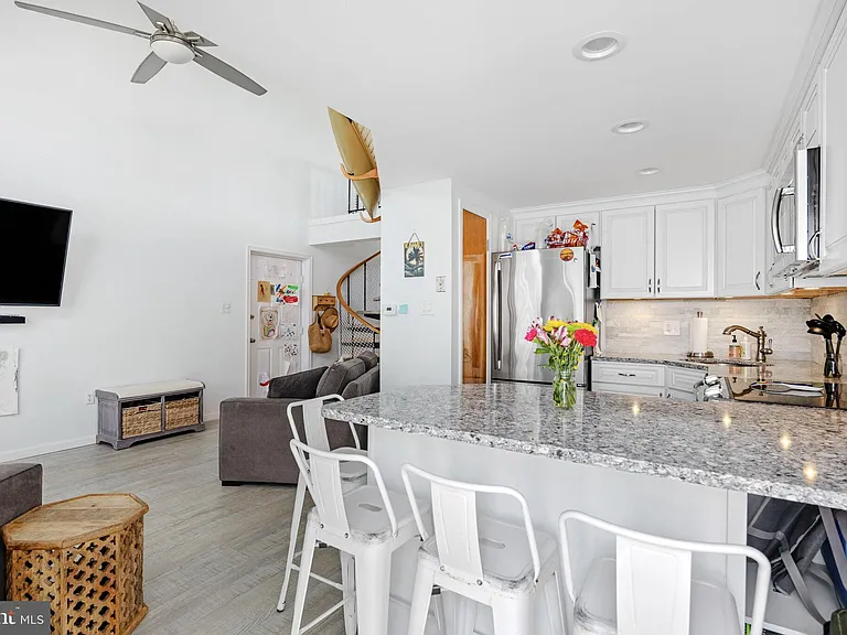 9 Pearl St #1G — Photo 22