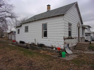 411 E Whitney Ave, Norfolk, NE 68701