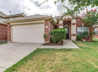 704 Meandering Trl, Little Elm, TX 75068