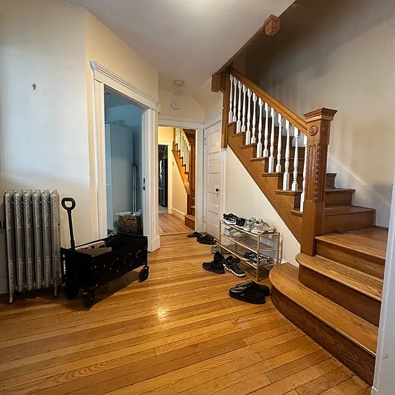 22 Winslow Rd — Photo 2
