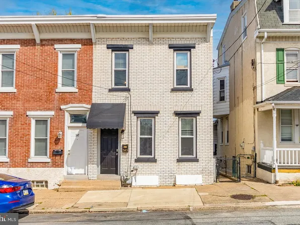 345 Hall St, Phoenixville, PA 19460